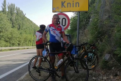 230625587_3572398429651038_3146636037259945772_n_512x683