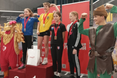 1764532527584_574x768