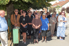 P1037948