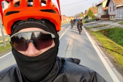 4YixCI-aDHEMSzfQkSrSwuCh1pKEEA0SWG1mRVNM5Tc-1533x2048_575x768