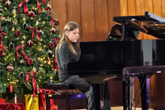 20251211_173401_1024x576