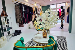 20251212_120632_1200x800