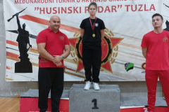 1760304054637_768x768