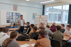 viber_slika_2025-11-12_13-07-22-411_578x768