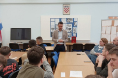 viber_slika_2025-11-12_13-07-23-912_578x768