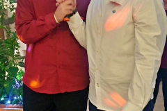 319816547_
