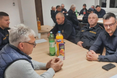 0eaab442-8431-44d6-89d7-673537b7544e