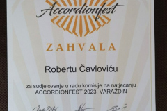 thumbs_IMG-1a666019f86dafef6014696a42ac9ea3-V_534x683