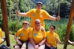 IMG-ff67d7eb6f13231194477ca73ee787c7-V_576x768