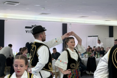 IMG-c037beac36d029723b65361b7fedf2e0-V_512x683