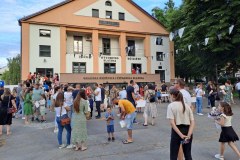 20250616_193921_1024x768