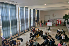 68521a6d-3d49-4ef3-a6b9-ba9fe996f70a