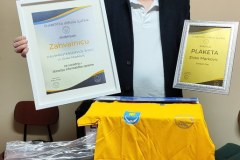 1744969907514_514x768