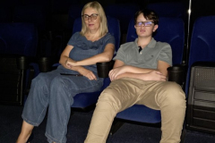 viber_slika_2025-09-17_22-00-31-590_576x768