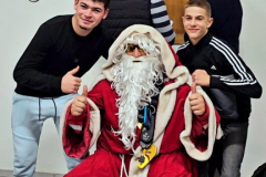 20251218_202843_432x768