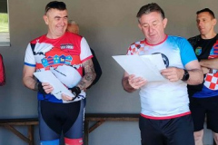 a61bcee6-e025-45b7-b664-a5e5670f593b_346x768