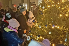 viber_slika_2025-12-20_21-07-47-322_576x768