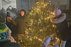 viber_slika_2025-12-20_21-09-29-193_576x768