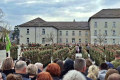 ae1b090e-b6db-4c65-9f84-f1c5e11eb2fe_1000x662