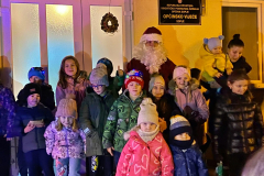 f3708d52-9285-428b-96c5-3aa3689953de