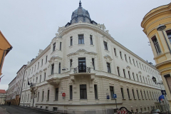 21b