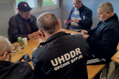 viber_slika_2025-12-27_10-52-34-307_576x768