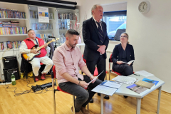 2025-04-29-at-21.15.58