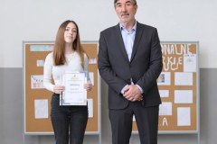 502409804_1288799363018400_2828507303775086033_n_512x768