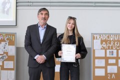 502499446_1288799183018418_3760513474282312063_n_512x768