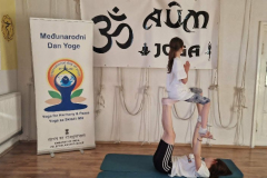 IYD8_1024x473