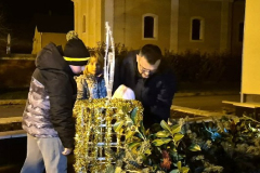 ddfffd16-3d18-4cfd-a389-9c07fbf5703b_531x768