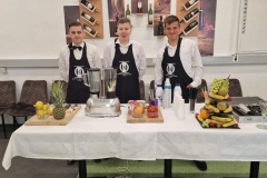 IMG-09a85992e38d14afcdd3945c6e972154-V_768x768