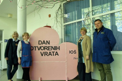 IMG-6a94270aeeb67f54fd959969b35f7b4e-V_768x768