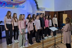 20250331_180351_1024x768