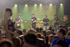 IMG-1d0124265cc835fa9531419a2f2c4431-V_800x532