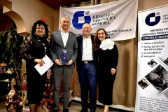 viber_slika_2025-12-04_08-56-17-568_786x768