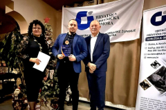 viber_slika_2025-12-04_08-56-17-761_835x768