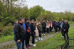 viber_slika_2025-10-06_11-06-35-951_576x768