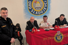 PXL_20260207_175253740.PORTRAIT.ORIGINAL_1024x576