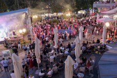 IMG-3d6aaa8ba0008f60deac00b27ab604ba-V_1024x682