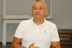 IMG_8390_905x768