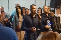 380723463_835906078012371_2374012708012517791_n_800x542