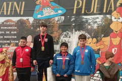 1773044692895_574x768